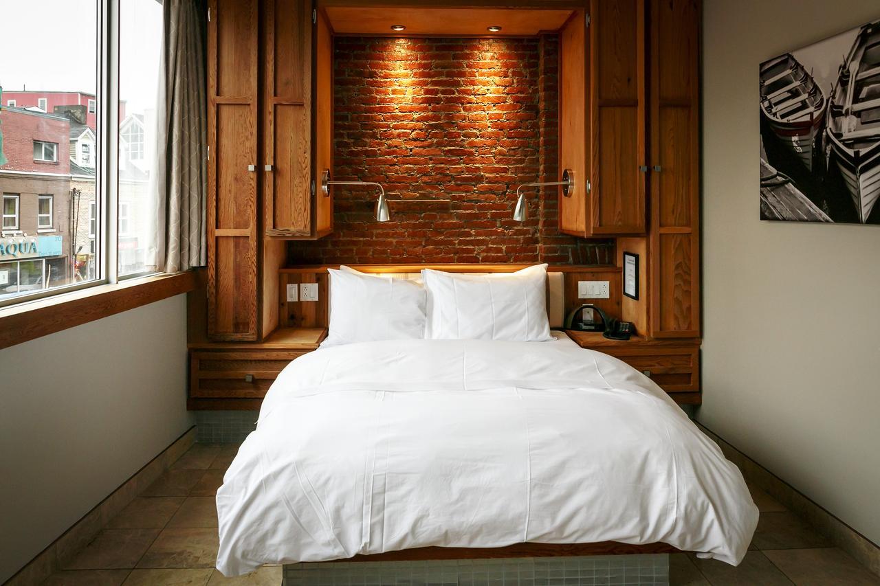Hotel Blue On Water St. John's Esterno foto